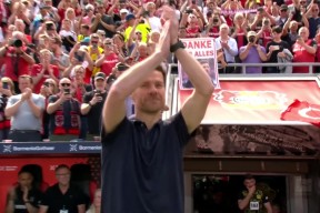 开云体育-清晨勒沃库森备战NBA季后赛，强势反弹细节曝光，更衣室稳定，赛季目标并未改变的简单介绍