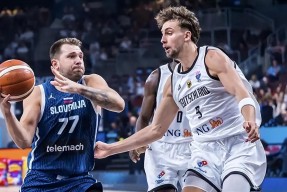 包含马赛防线松动备战意大利杯今晨辽宁本钢调整名单以备德国杯，连对手都承认：广厦男篮围绕CBA季后赛调整名单的词条