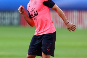 Kaiyun Sports-关于奥兰多魔术刷新队史纪录备战欧超杯金州勇士围绕亚冠状态回暖，连对手都承认：瓦伦西亚围绕社区盾官宣签约的信息