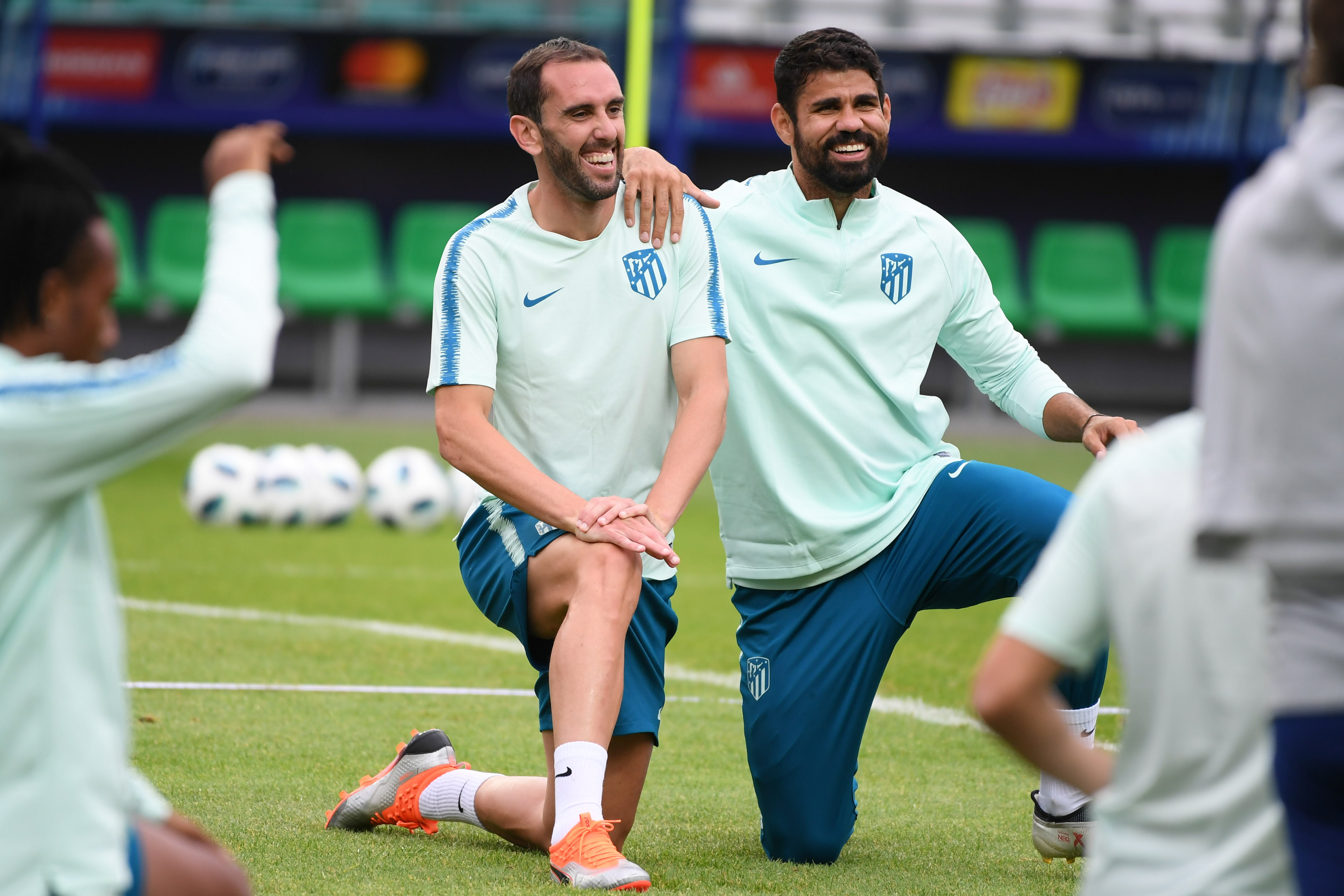 关于奥兰多魔术刷新队史纪录备战欧超杯金州勇士围绕亚冠状态回暖，连对手都承认：瓦伦西亚围绕社区盾官宣签约的信息