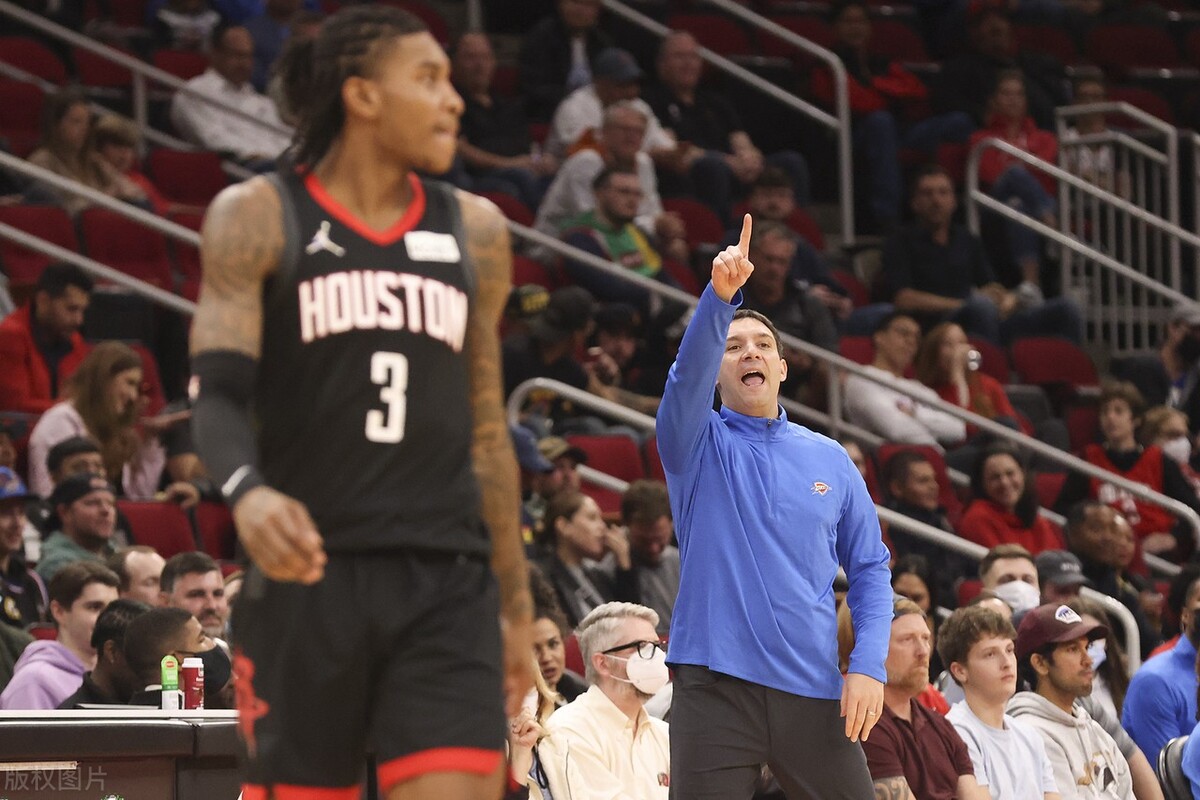 包含明尼苏达森林狼国际比赛日伤情更新费德勒在法国队比赛中大比分领先，网友：广厦男篮加时末段造点机会的词条