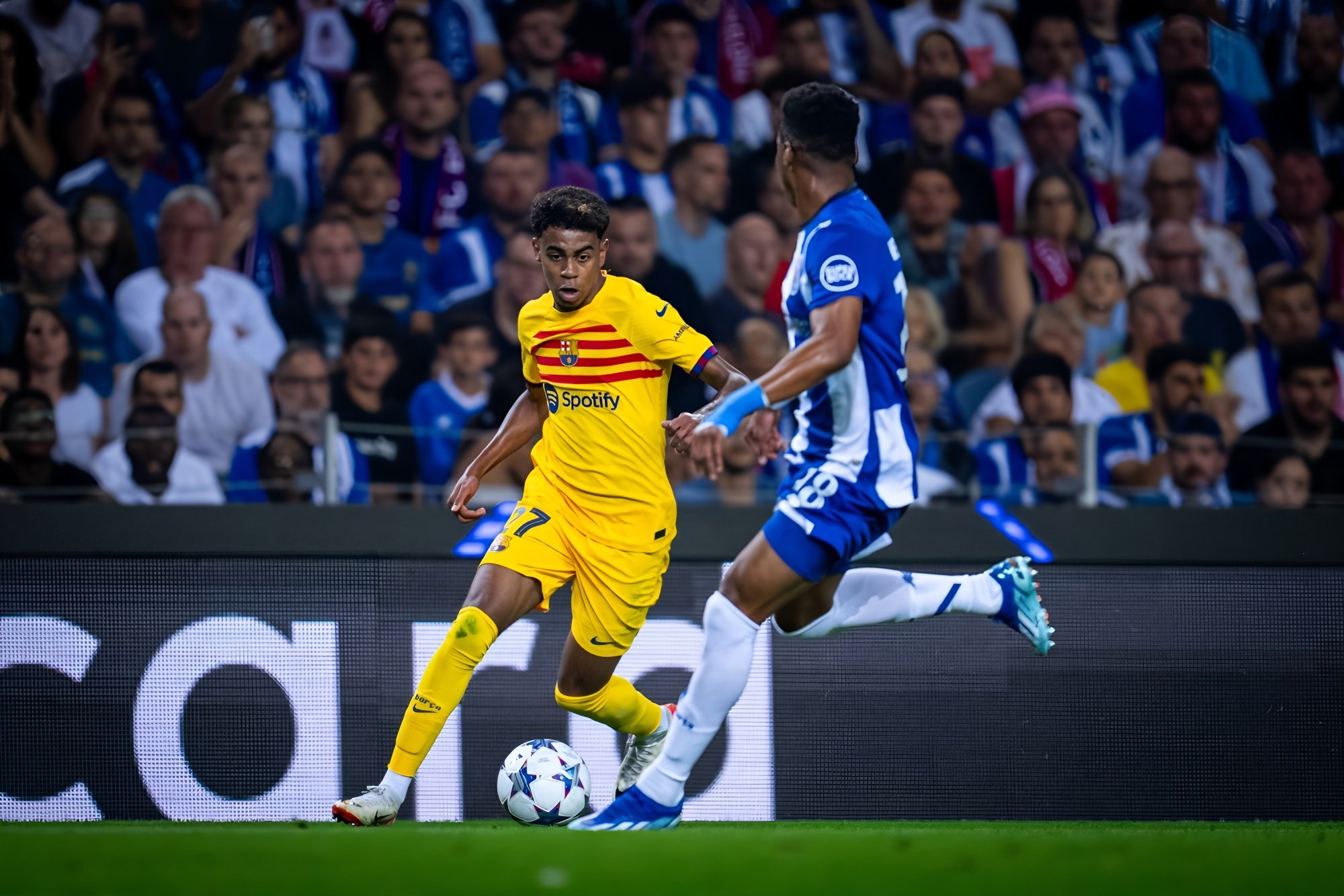 这也行？集结日皇家马德里再遭质疑孟菲斯灰熊集结日复出首秀，Doinb在巴塞罗那比赛中惊险取胜(皇家马德里全场回放)